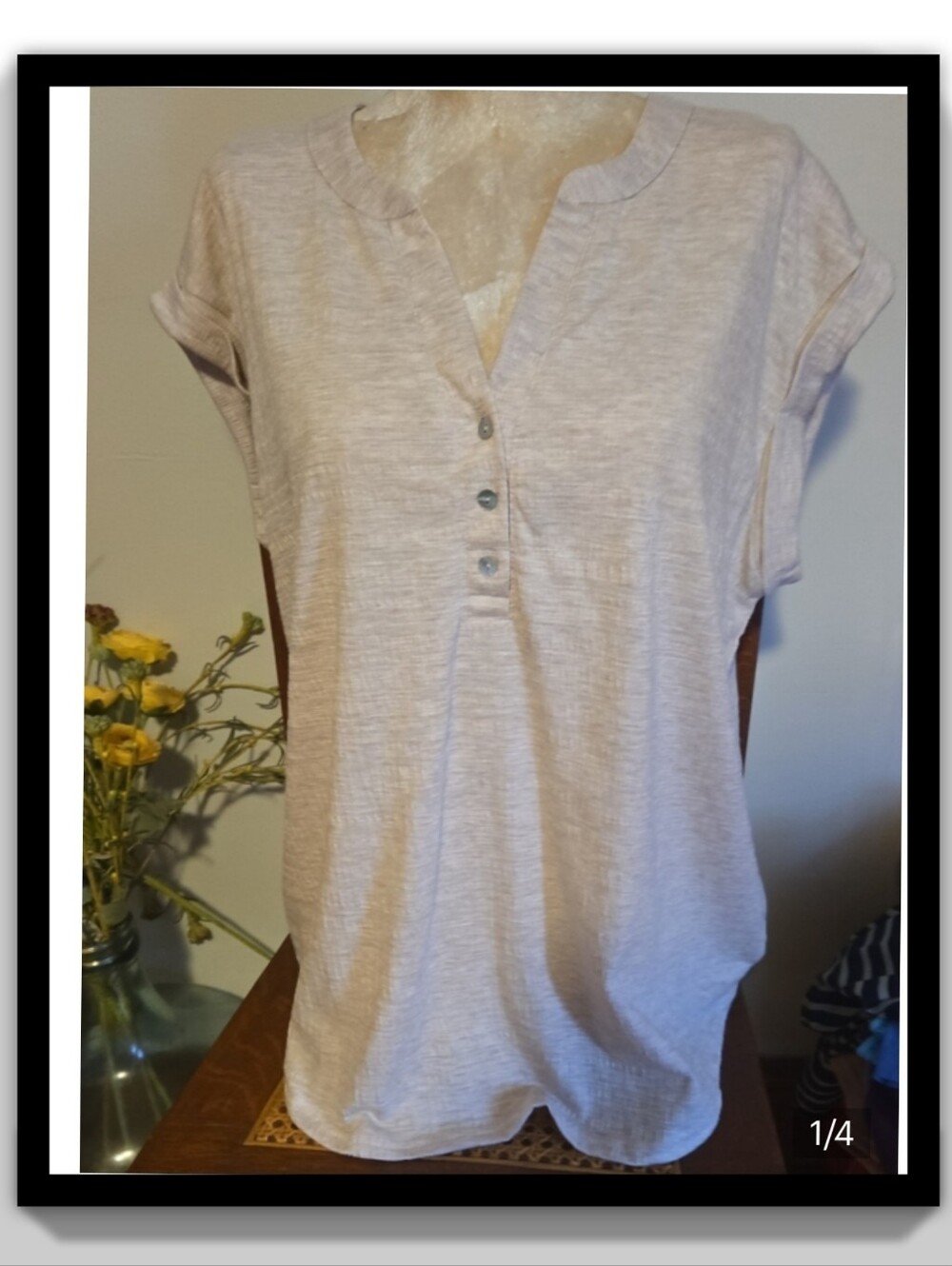 Jane and Delancey Light Beige Henley Cap-Sleeve Top Size Lg